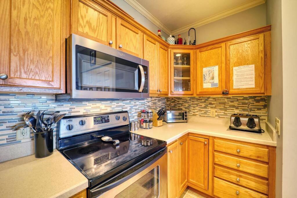 Bucket List Views Sugar Mountain Private Condo - 2Bed, 2Bath, Sleeps 6, Panoramic Views Of Mountains From Large Deck, Short Drive To Shopping, Restaurants, Cafes & Banner Elk Town Екстер'єр фото