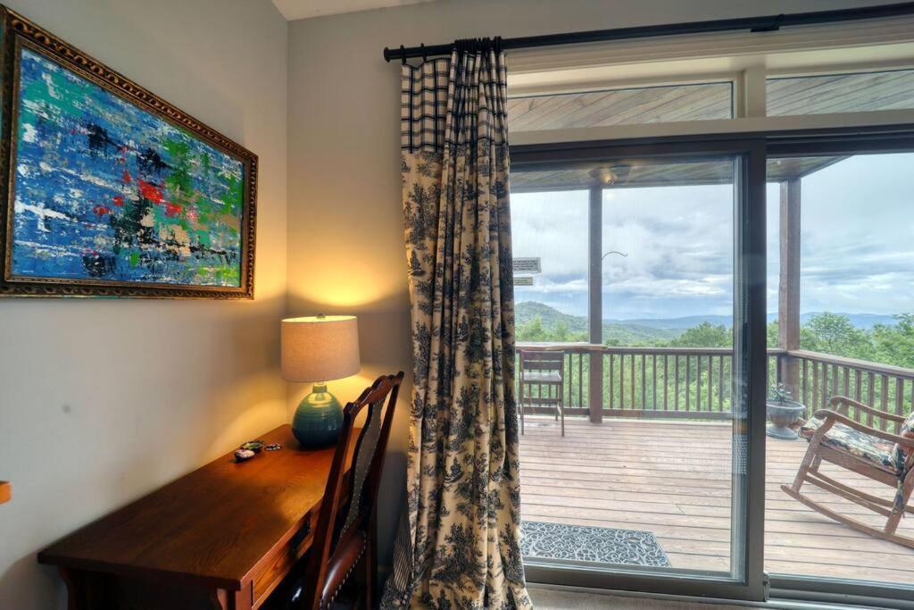 Bucket List Views Sugar Mountain Private Condo - 2Bed, 2Bath, Sleeps 6, Panoramic Views Of Mountains From Large Deck, Short Drive To Shopping, Restaurants, Cafes & Banner Elk Town Екстер'єр фото