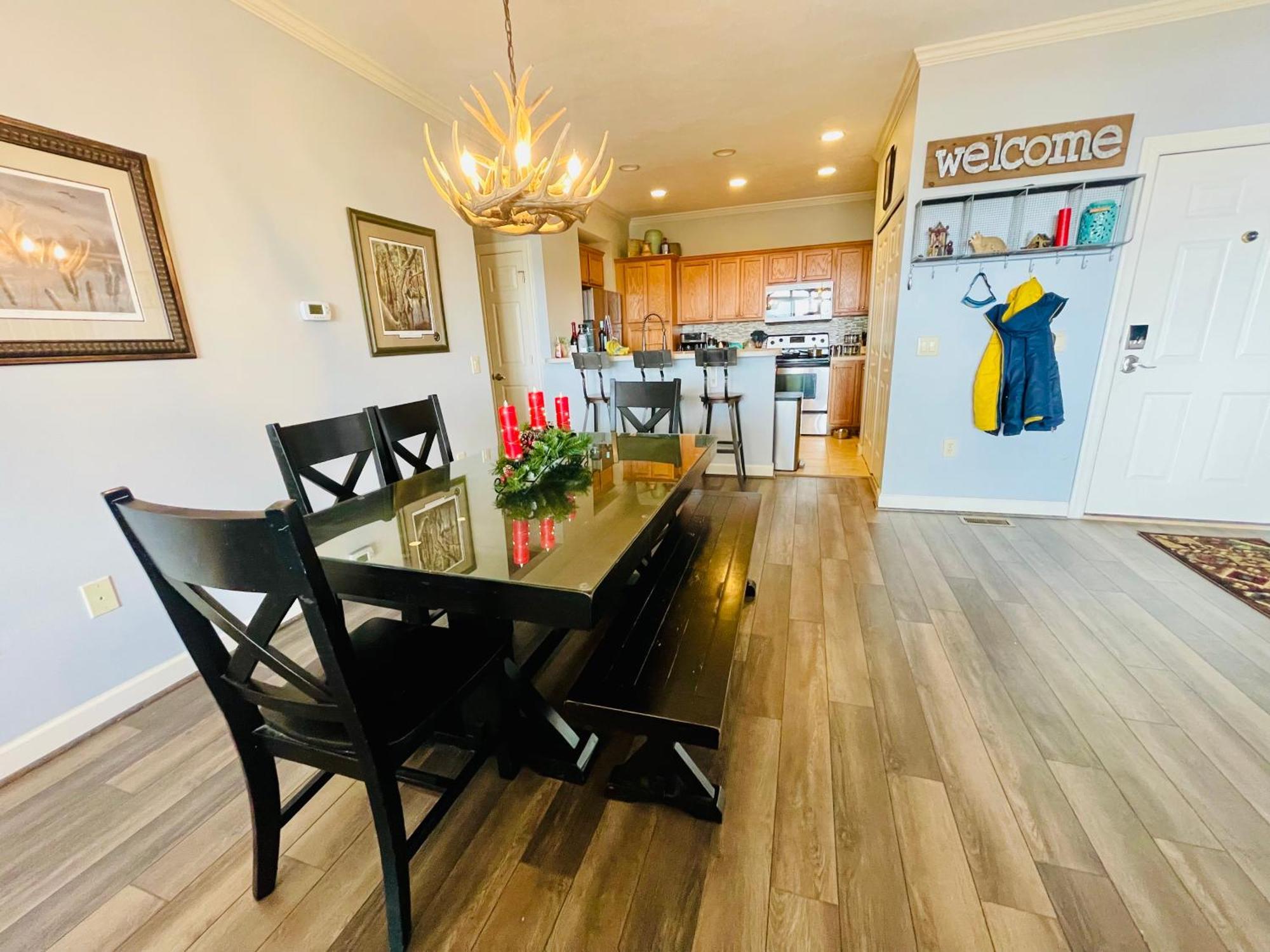 Bucket List Views Sugar Mountain Private Condo - 2Bed, 2Bath, Sleeps 6, Panoramic Views Of Mountains From Large Deck, Short Drive To Shopping, Restaurants, Cafes & Banner Elk Town Екстер'єр фото