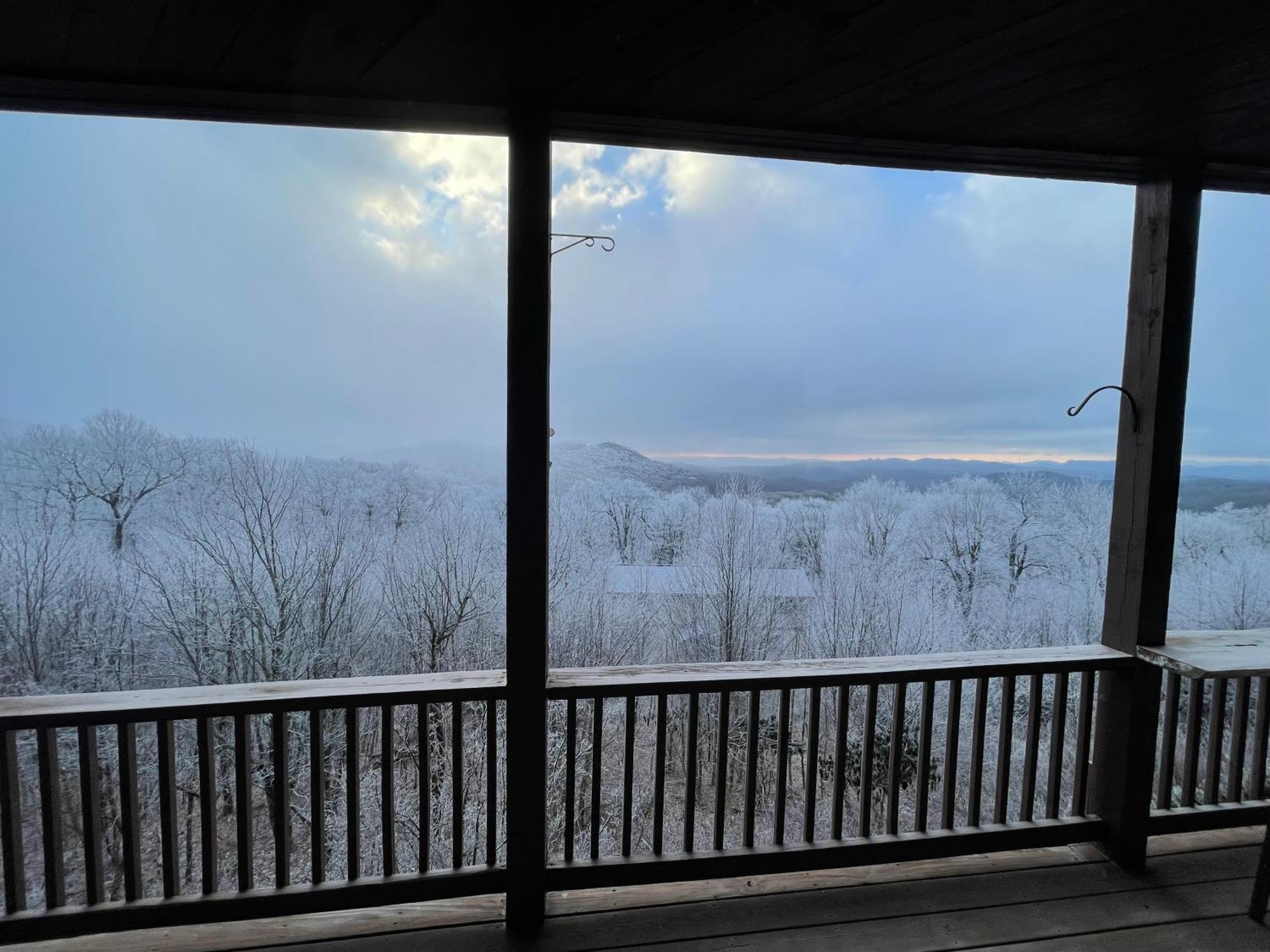 Bucket List Views Sugar Mountain Private Condo - 2Bed, 2Bath, Sleeps 6, Panoramic Views Of Mountains From Large Deck, Short Drive To Shopping, Restaurants, Cafes & Banner Elk Town Екстер'єр фото