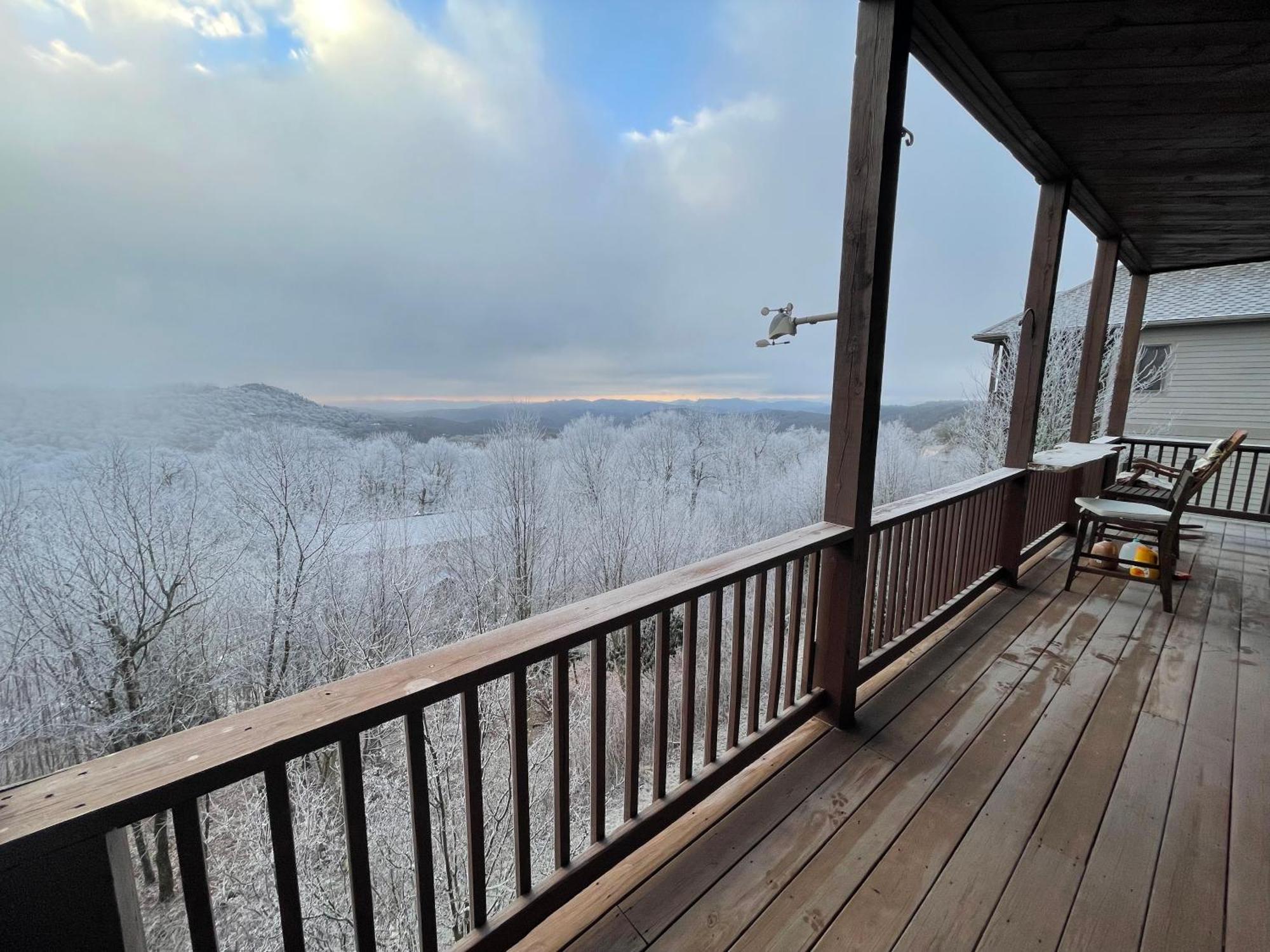 Bucket List Views Sugar Mountain Private Condo - 2Bed, 2Bath, Sleeps 6, Panoramic Views Of Mountains From Large Deck, Short Drive To Shopping, Restaurants, Cafes & Banner Elk Town Екстер'єр фото